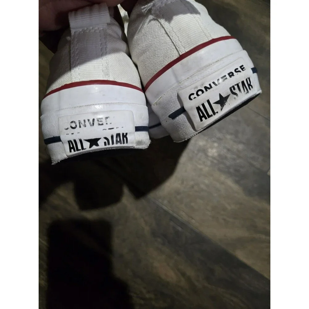 Converse all star sz 5 white low top 1.25